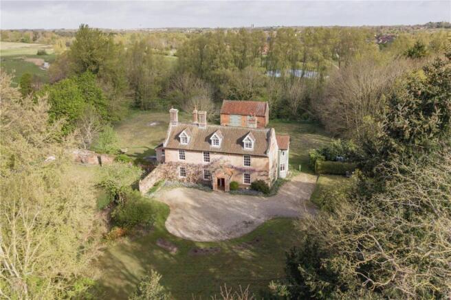 5 bed property, in Watton Road, £1,500,000