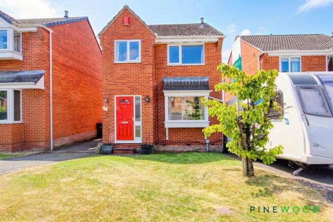 3 bed property, in Layton Drive, £240,000