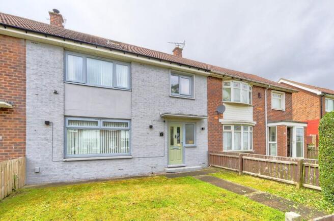 3 bed property, in Elvington Green, £110,000
