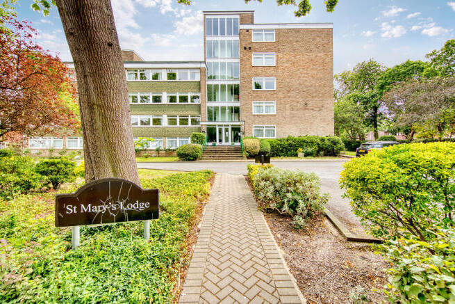 2 bed property, in St Mary's Lodge, £595,000