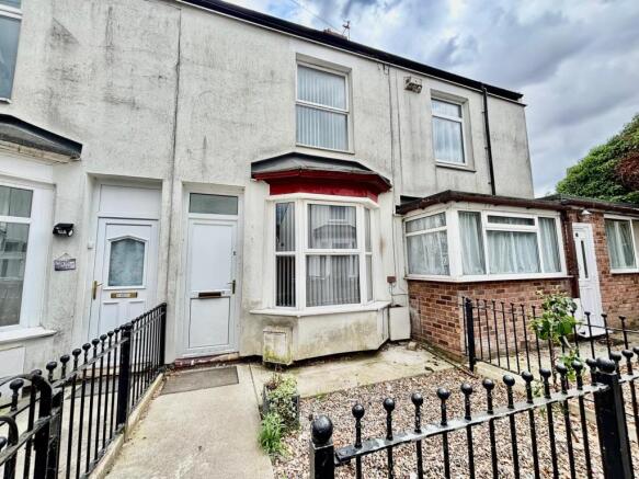 2 bed property, in 2 Florence Avenue, £30,000