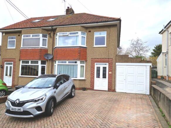 5 bed property, in Launceston Avenue, £575,000