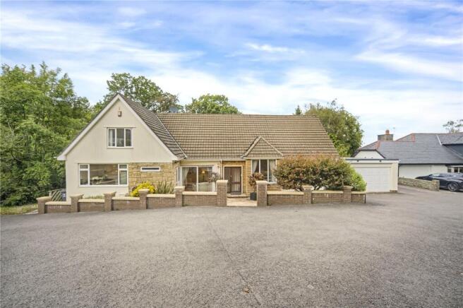 4 bed property, in Cyncoed Rise, £800,000