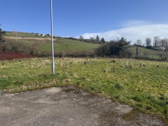 Land, in Land At Snipefield Business Park, £1