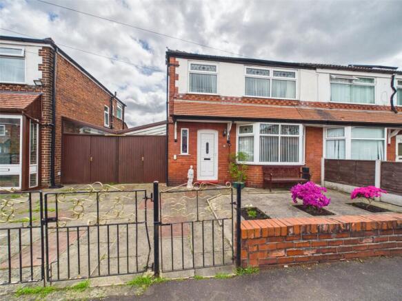 3 bed property, in Brookthorpe Avenue, £255,000