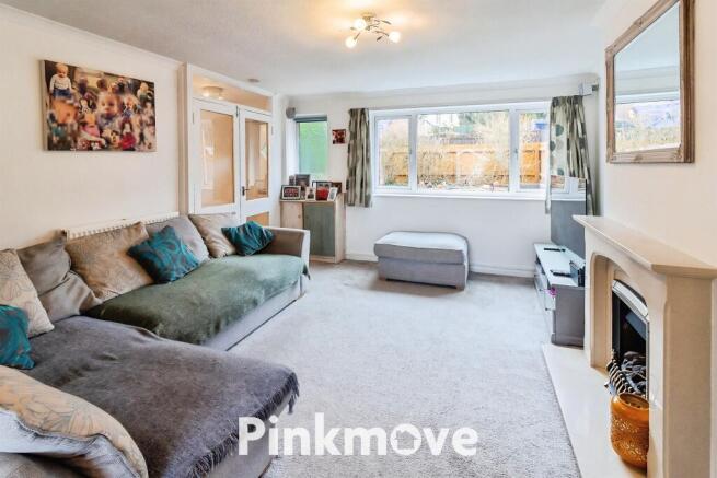 3 bed property, in Claremont, £240,000