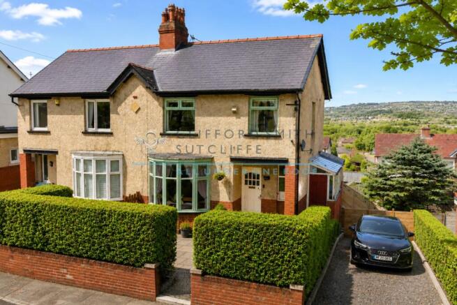 3 bed property, in Ighten Road, £260,000