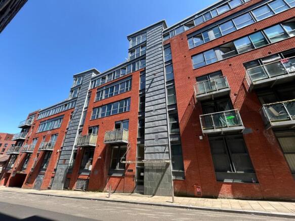 1 bed property, in Apartment 81 Mandale House, £55,000