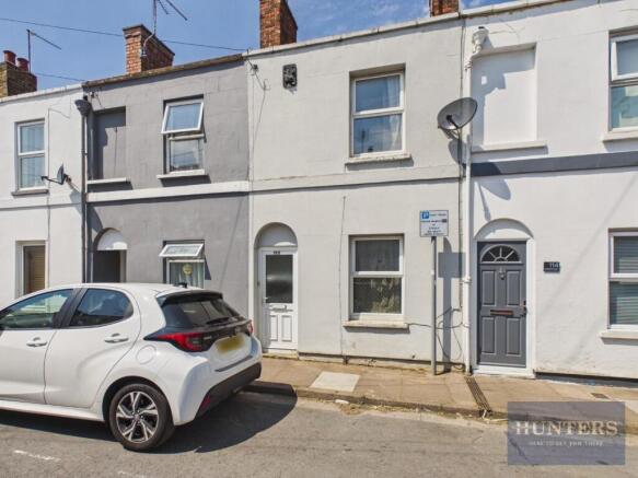 2 bed property, in Brunswick Street, £180,000