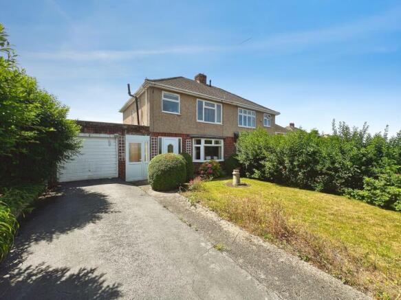 3 bed property, in Princes Road, £269,950