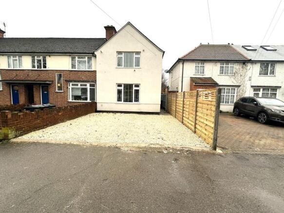3 bed property, in Fern Lane, £630,000