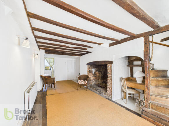 2 bed property, in South Street, £350,000