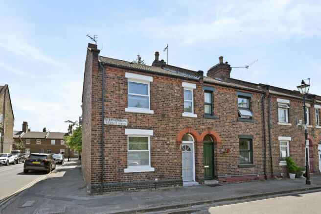 3 bed property, in Stephenson Street, £650,000