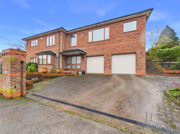4 bed property, in The Quay, £675,000