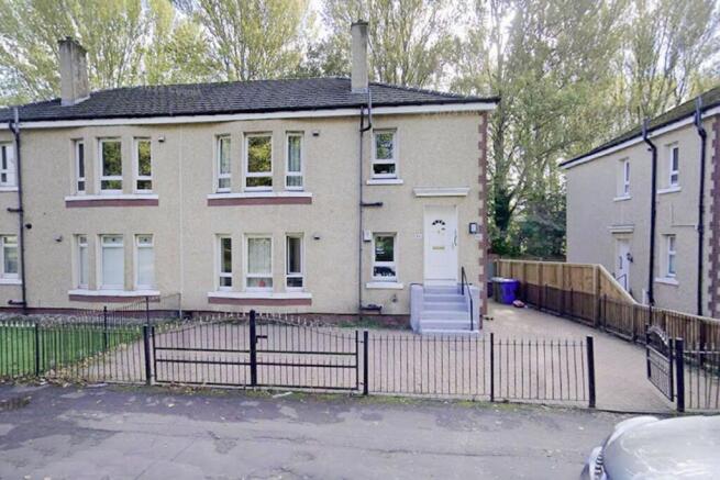 2 bed property, in 82, £60,000