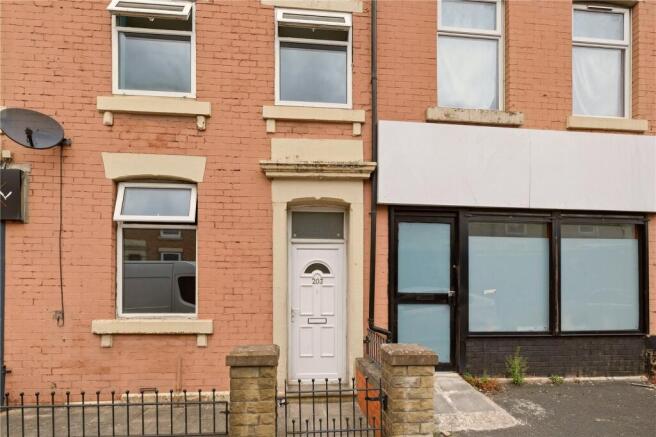 3 bed property, in Accrington Road, £130,000