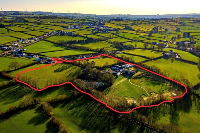 4 bed property, in Maesycrugiau, £875,000