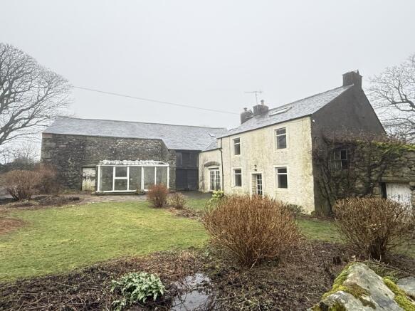 3 bed property, in High Corney Farm, £150,000