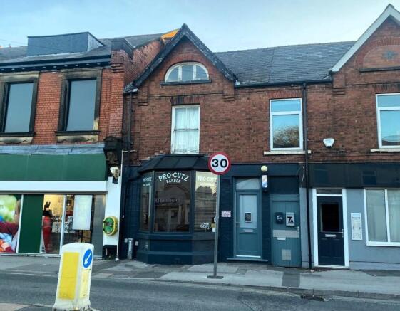 1 bed property, in Mansfield Road, £160,000
