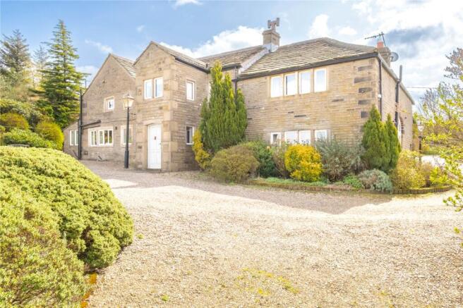 5 bed property, in Wall Nook Lane, £900,000