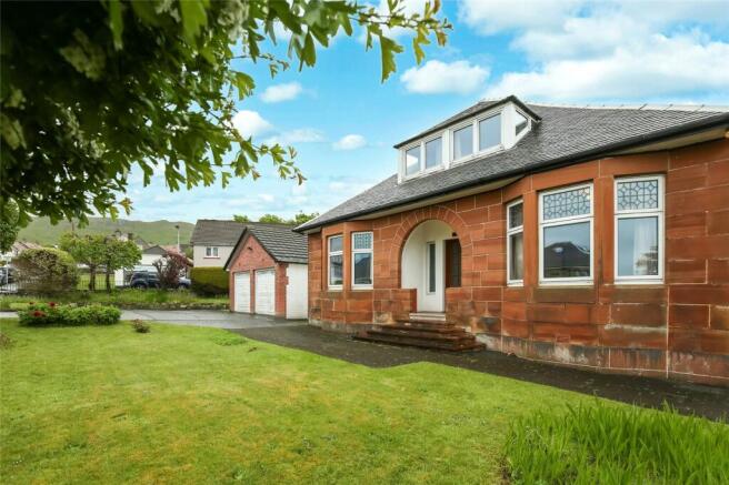 6 bed property, in Glenacre Drive, £370,000
