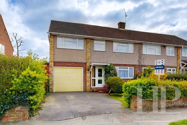 4 bed property, in Church Lane, £460,000
