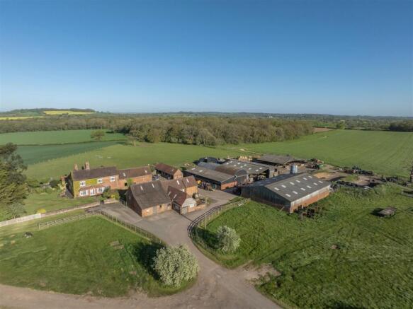 8 bed property, in Gorse Lane, £6,000,000