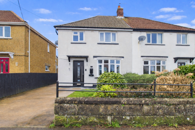 3 bed property, in Celyn Avenue, £259,950