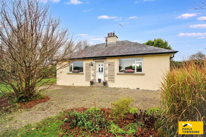 2 bed property, in Linden Lea, £495,000
