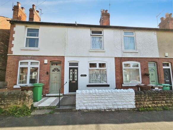 3 bed property, in Crossley Street, £195,000