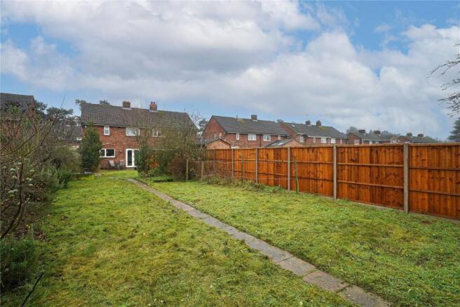 3 bed property, in Thirlwall Drive, £330,000