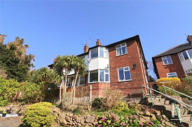 2 bed property, in Ingestre Road, £160,000