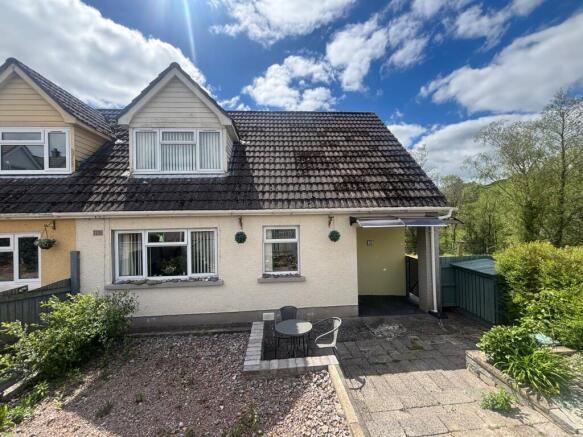 3 bed property, in Glanduar, £235,000
