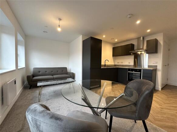 1 bed property, in Crosby Road North, £135,000