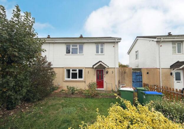3 bed property, in 230 Maiden Lane, £210,000