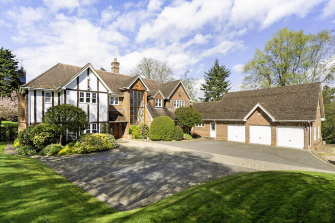 6 bed property, in Martinsend Lane, £2,750,000