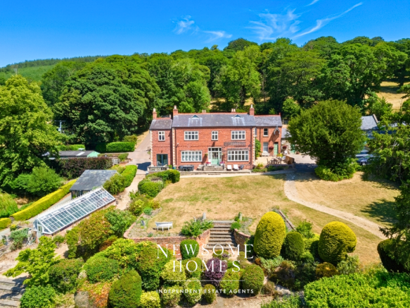 6 bed property, in Rhuallt, £1,200,000