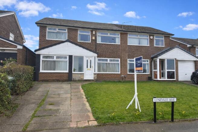 4 bed property, in Lindale Avenue, £325,000