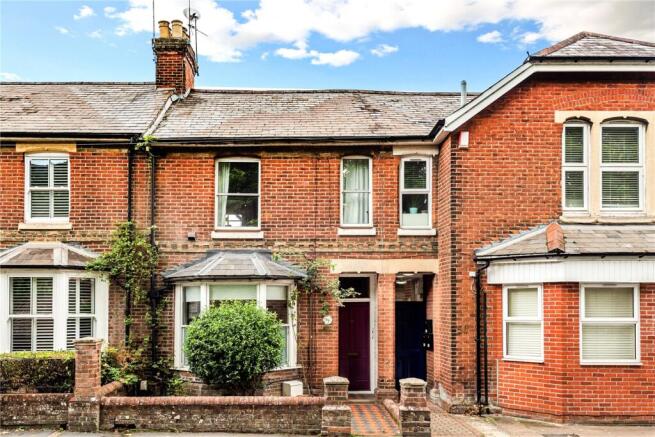 3 bed property, in Stockbridge Road, £600,000