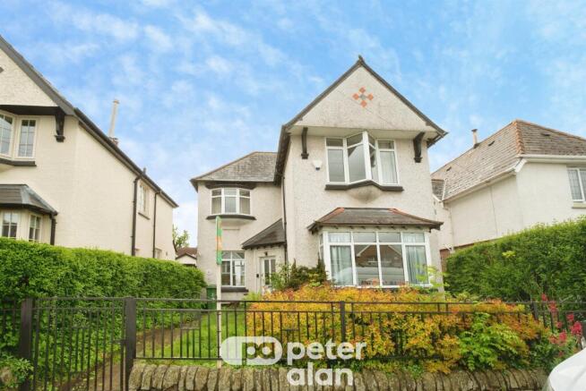 3 bed property, in Ruth Road, £350,000