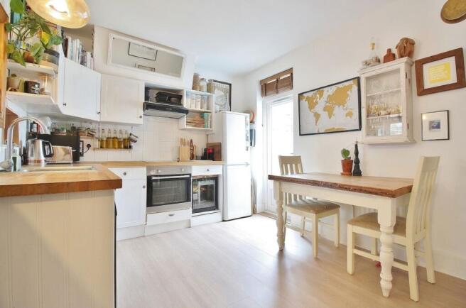 2 bed property, in Queens Terrace, £500,000