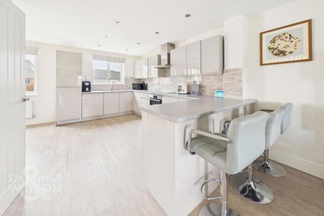 4 bed property, in Jutland Rise, £315,000