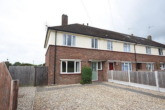3 bed property, in Church Street, £350,000