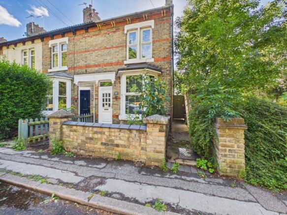 3 bed property, in Fletton Avenue, £200,000