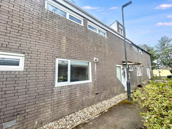 3 bed property, in Hallington Mews, £100,000