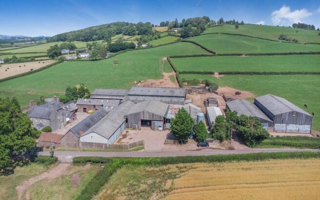 4 bed property, in New House Farm, £2,000,000