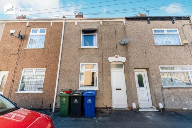 3 bed property, in Anderson Street, £50,000