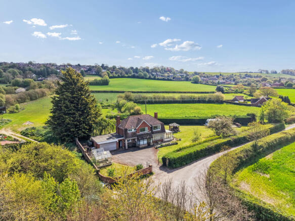 3 bed property, in Foundry Lane, £1,000,000