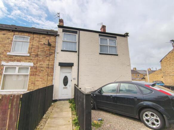 2 bed property, in Juliet Street, £47,000
