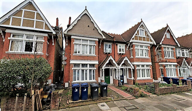 7 bed property, in Craven Avenue, £1,300,000
